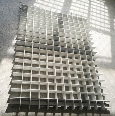 Высокопрочные формованные стекловолоконные решетки 38x38 мм изолированные решетки GRP Frp для морской промышленности